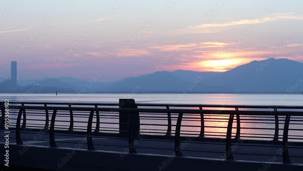 time-elapsed sunrise over the sea time-elapsed sunrise over the sea