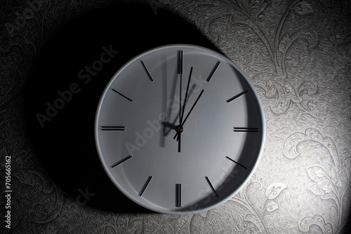 Wallpaper Mural Analog clock on the wall	 Torontodigital.ca