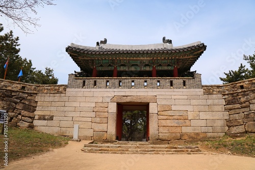 Geumjeongsanseong fortress in Busan, Korea © Tupungato
