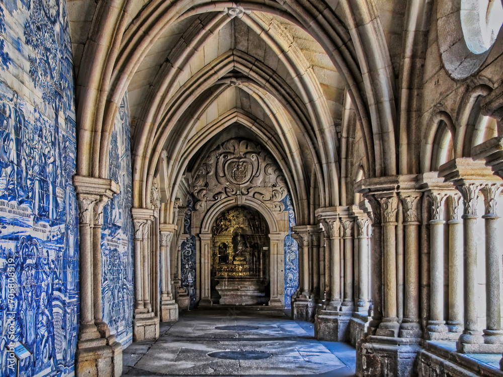 Corridor of the Romanesque cathedral of Porto (or Sé do Porto) from the 12th century adorned with arches and splendid azulejos