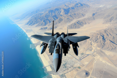 avion de chasse militaire F-15 en vol