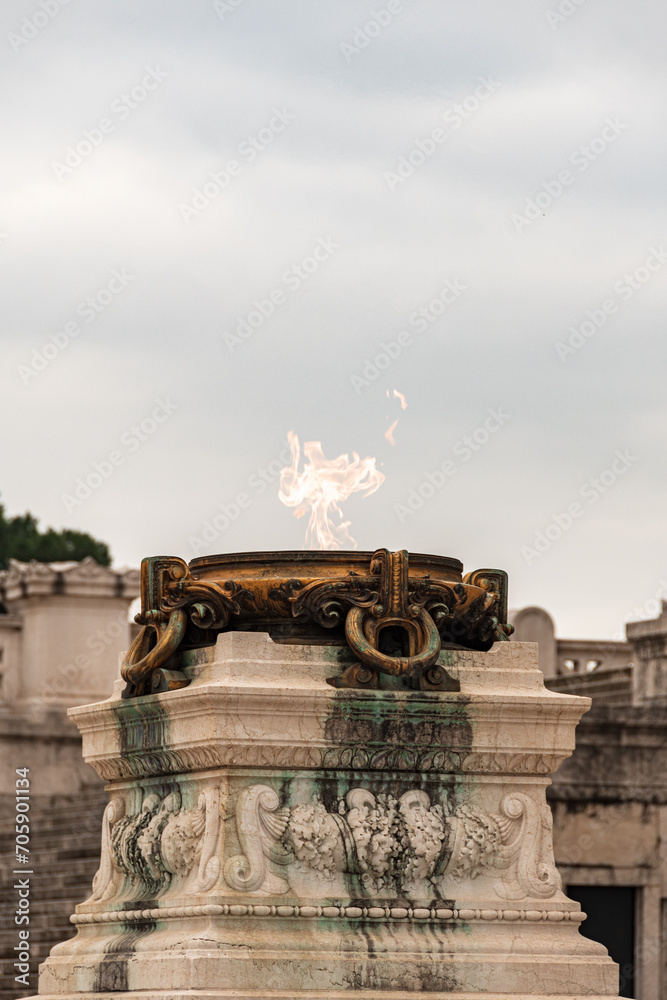 Fototapeta premium altar brazier for the unknown soldier