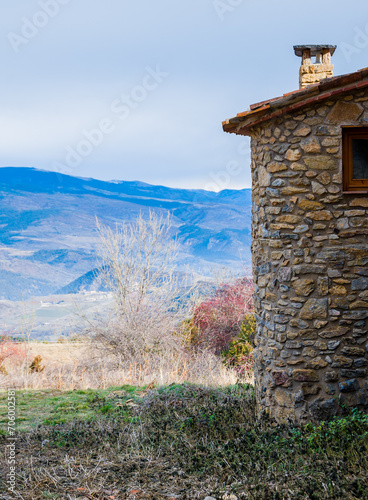 Obraz na płótnie La cara norte de la Serra de Cadí vista desde Estana (Cerdanya, Cataluña, España, Pirineos) w salonie