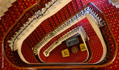 Obraz na płótnie staircase in the building w salonie