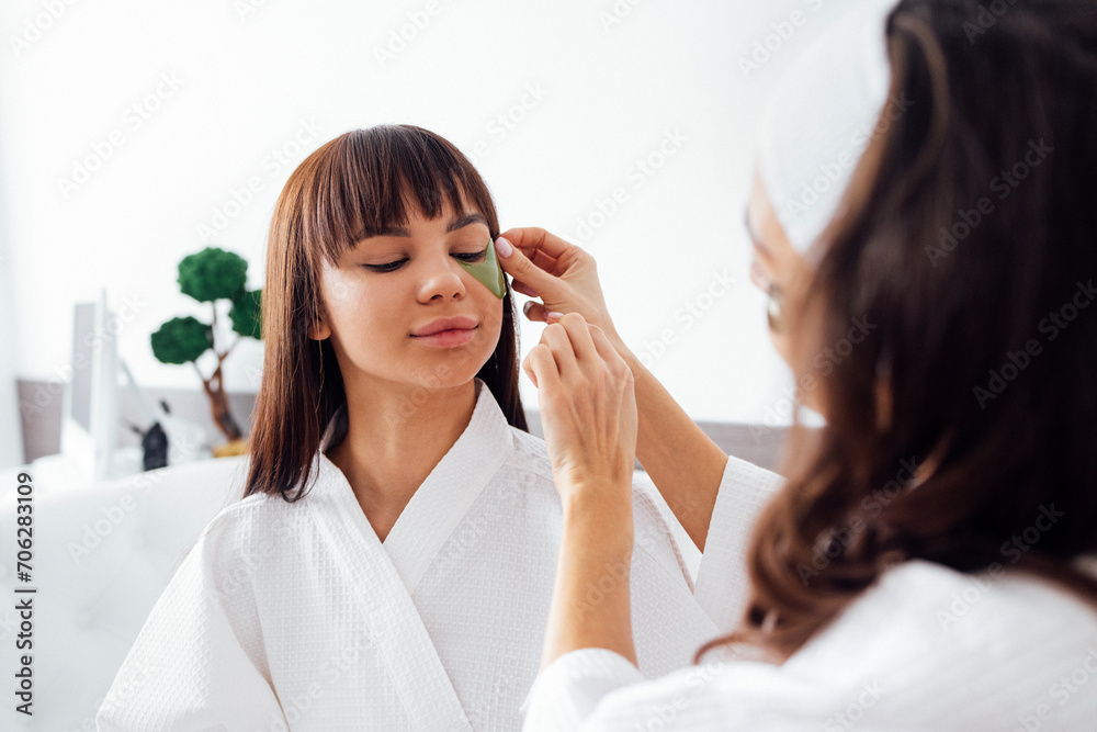 Mother and teen daughter have beauty day togather Mother and teen daughter have beauty day togather
