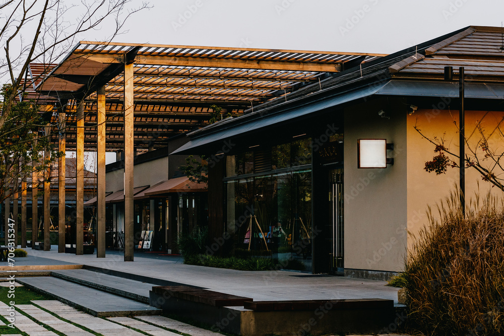 Obraz premium old house in the evening