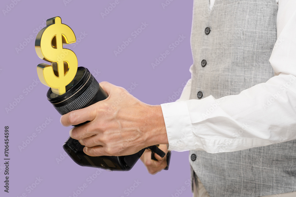 Φωτογραφία Man with camera and dollar sign, concept of make good money on photographing, the artistry, precision, and financial success that can arise from pursuing one's passion