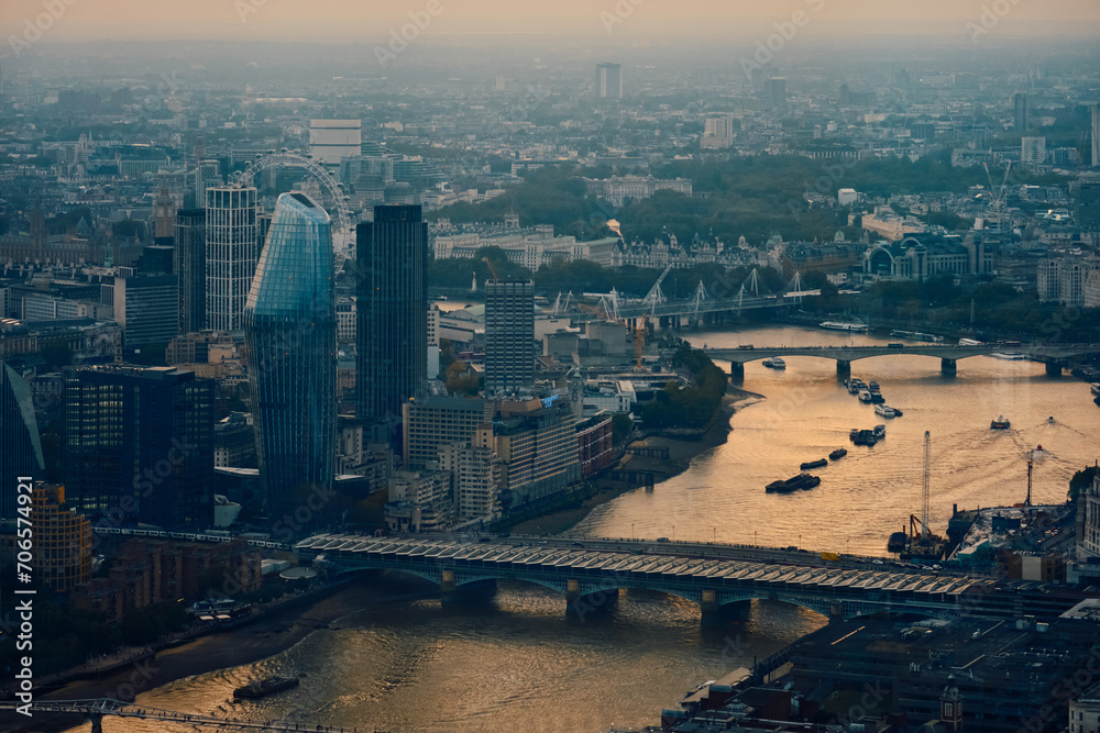 Fototapeta premium London skyline south of river Thames at sunset with clouds
