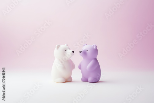 Two white and purple cartoon bears on a soft purple background. 3D rendering of a couple of toy bears. Concept of love, Valentine's Day, Birthday, wedding. For banner, poster, card, postcard © Milan