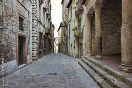 Fototapeta Naklejka Na Ścianę i Meble -  The intriguing streets and narrow alleys of the beautiful medieval city of Narni, (Italy, Terni)