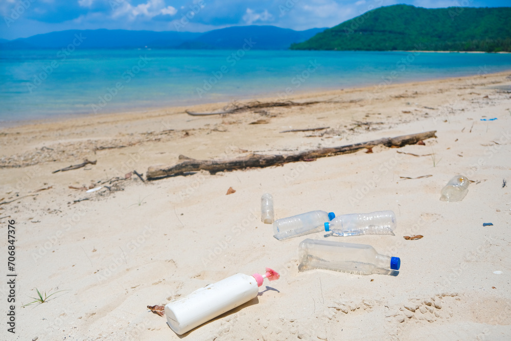 Beach debris, plastic cups and plastic bags. Marine debris is one of the world's major environmental problems
Beach debris, plastic cups and plastic bags. Marine debris is one of the world's major environmental problems