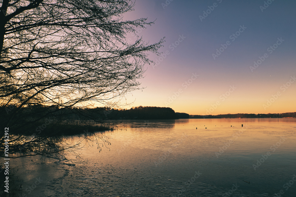 See im Abendrot - Sky - Water - Landscape - Background - Colorful - Concept - Sunrise - Sundown - Sunset - Natur See im Abendrot - Sky - Water - Landscape - Background - Colorful - Concept - Sunrise - Sundown - Sunset - Natur