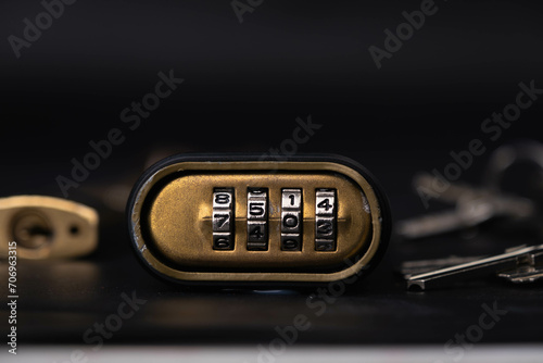 Close-up of the number on the combination lock changed.