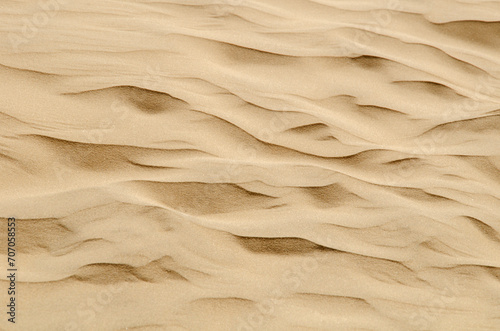 Fototapeta Naklejka Na Ścianę i Meble -  Khuri sand dunes, Jaisalmer, Rajasthan, India, Asia. Background. Backdrop. Wallpaper.