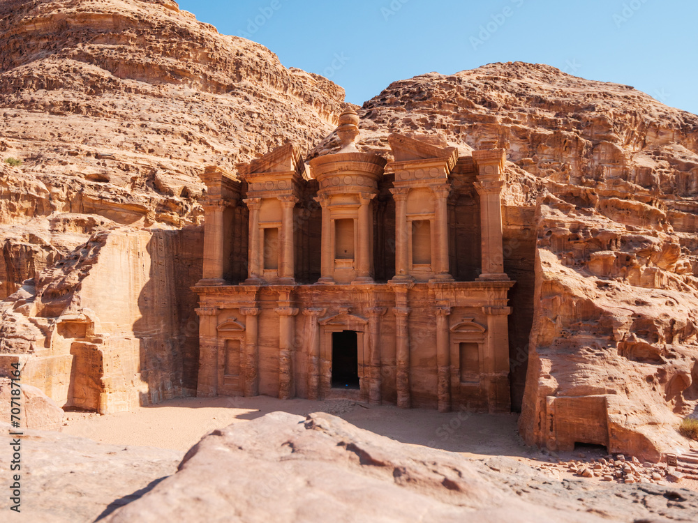 Welcome to Petra and its historical and touristic monuments in Jordan, the Deir