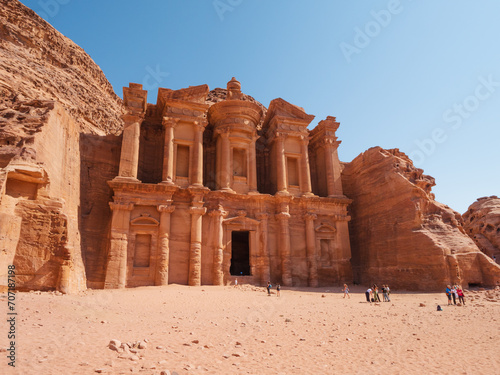 Welcome to Petra and its historical and touristic monuments in Jordan, the Deir