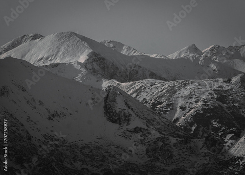 Fototapeta Naklejka Na Ścianę i Meble -  snow covered Tatra mountains in Poland