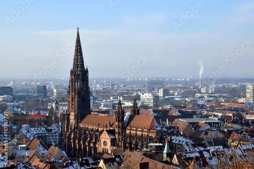 Blick aufs Freiburger Münster im Winter photo