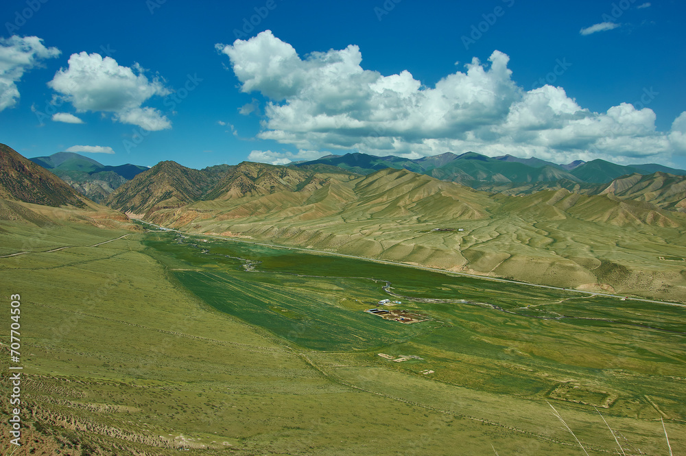 Road to Son-Kul Lake