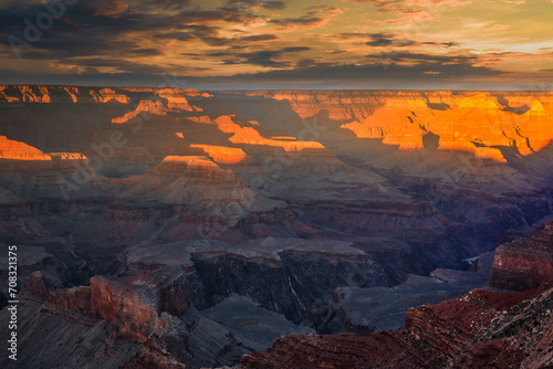Fototapeta Naklejka Na Ścianę i Meble -  Fading Light on Grand Canyon, Grand Canyon National Park, Arizona