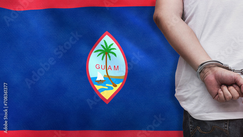 Foto A man getting under arrest in Guam