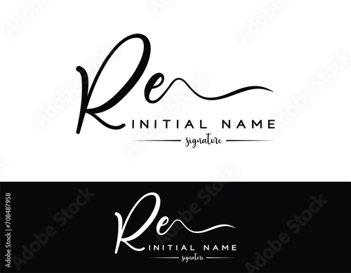 Fototapeta Naklejka Na Ścianę i Meble -  RE R E letter handwriting and signature logo template vector