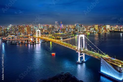 Billede på lærred Aerial view of Tokyo cityscape and rainbow bridge at night, Japan