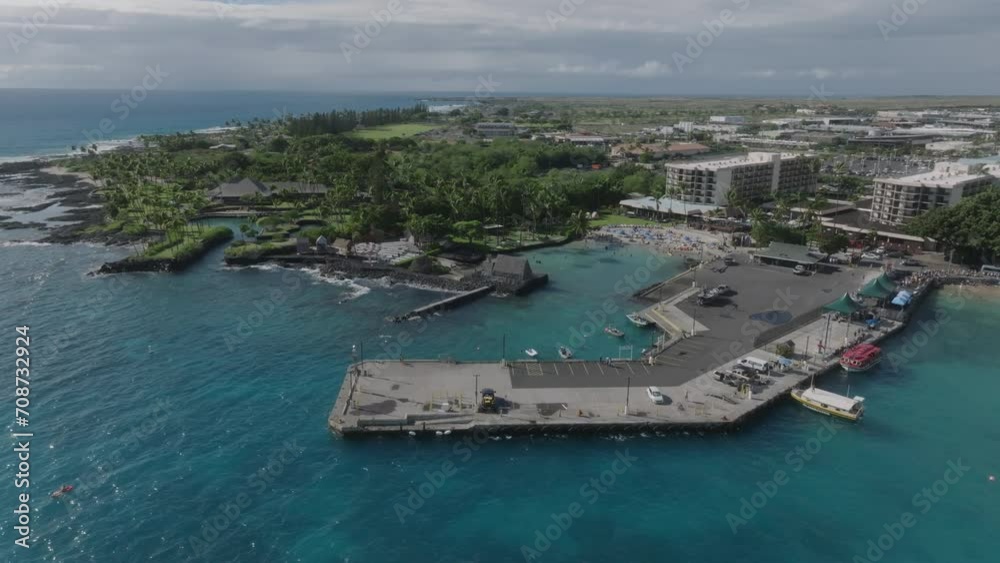 alt flying clockwise around Kailua Pier in Kona Hawaii alt flying clockwise around Kailua Pier in Kona Hawaii
