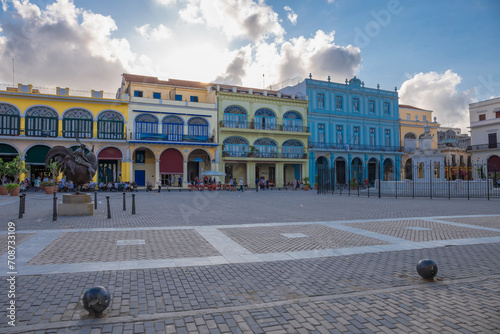 The Plaza Vieja (Old Square)  - Havana, Cuba © larairimeeva