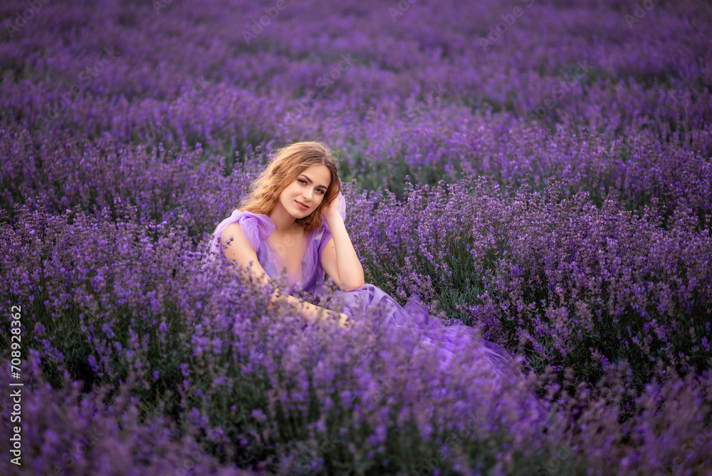 The girl in the lavender field