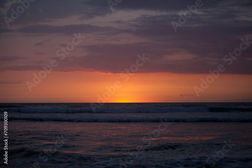 Beautiful Sunset over the ocean horizon, Kona Hawaii