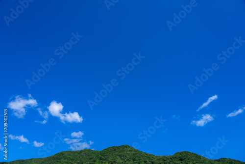 風師山の上の青空と雲20230814