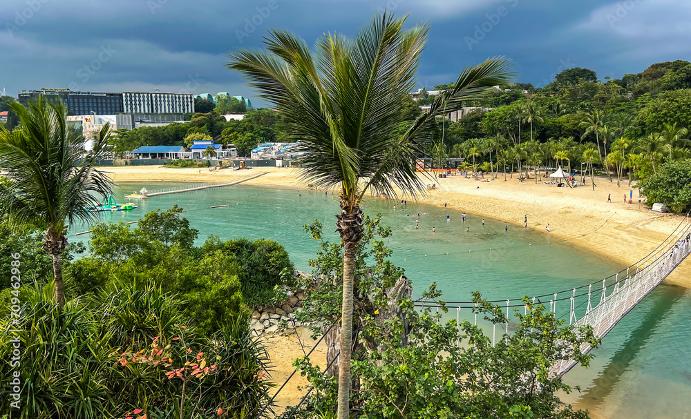 Obraz premium Palawan Beach and Bridge on Sentosa Island
