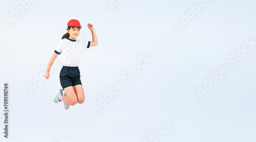 ジャンプする体操服を着た女の子（切り抜き背景透過PNGも販売しております。作成者リンクから「PNG」で検索してください） © metamorworks