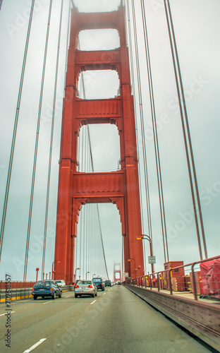 The Golden Gate Bridge on a foggy day, San Francisco © jovannig