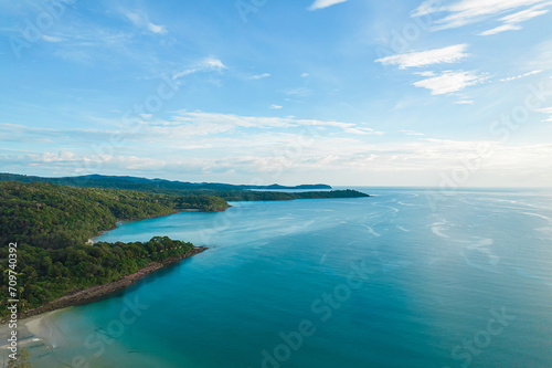 Fototapeta Naklejka Na Ścianę i Meble -  Aerial view of beautiful tropical island beach with emerald water at Koh Kood Thailand.