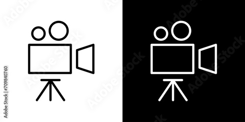 シンプルなムービーカメラアイコン