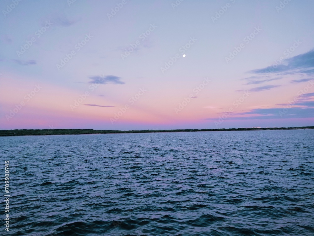 Obraz premium sunset on the sea