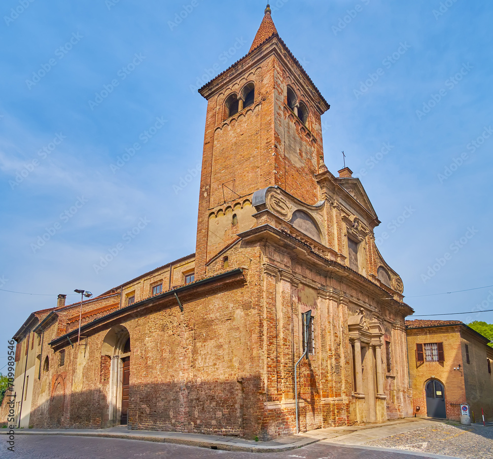 Santi Nazzaro e Celso Church in Piacenza, Italy