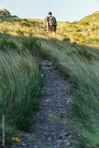 caminata en la pradera