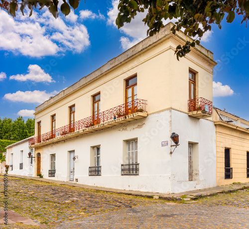 Architectural complex of Colonia del Sacramento © Luis War