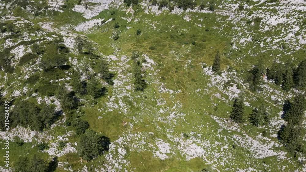 Drohnenflug in den Bergen