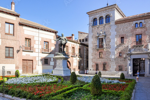 Monument to admiral Alvaro de Bazan on Plaza de la Villa square in Madrid, Spain photo