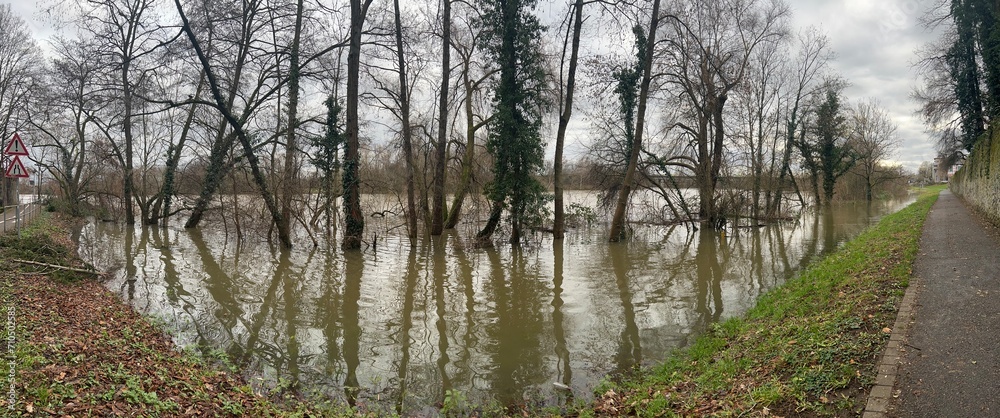 Hochwasser