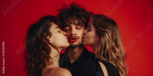 Love Triangle   Polyamorous couple kisses in threesomes