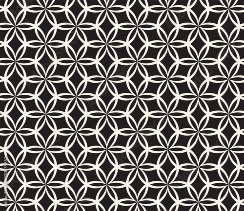 Vector seamless pattern. Repeating geometric elements. Stylish monochrome background design.