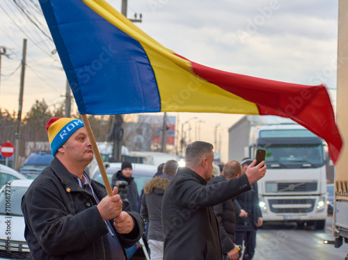Obraz na płótnie Romanian transporters and farmers protest, Afumati, Ilfov, Romania w salonie