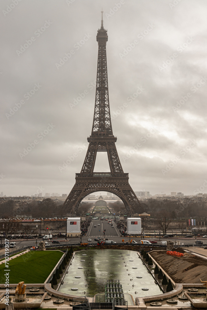 Obraz premium Nice scenery of Eiffel Tower with sky background in Paris. View from Trocadero view point at evening, Destinations in Europe. Space for text, Selective focus.