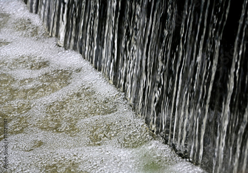wodospad, woda, płynąca woda, piana na wodzie, strumień, waterfall, water, flowing water, stream, water foam