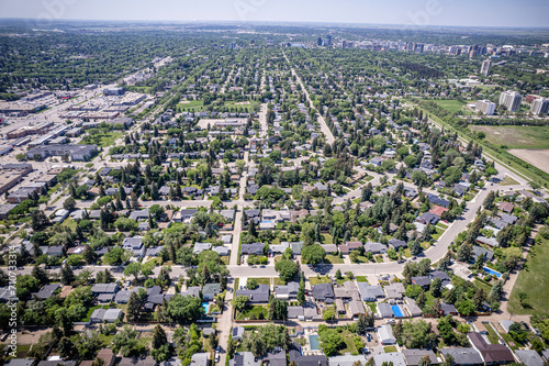 Fototapeta Grosvenor Park Neighborhood Aerial View in Saskatoon